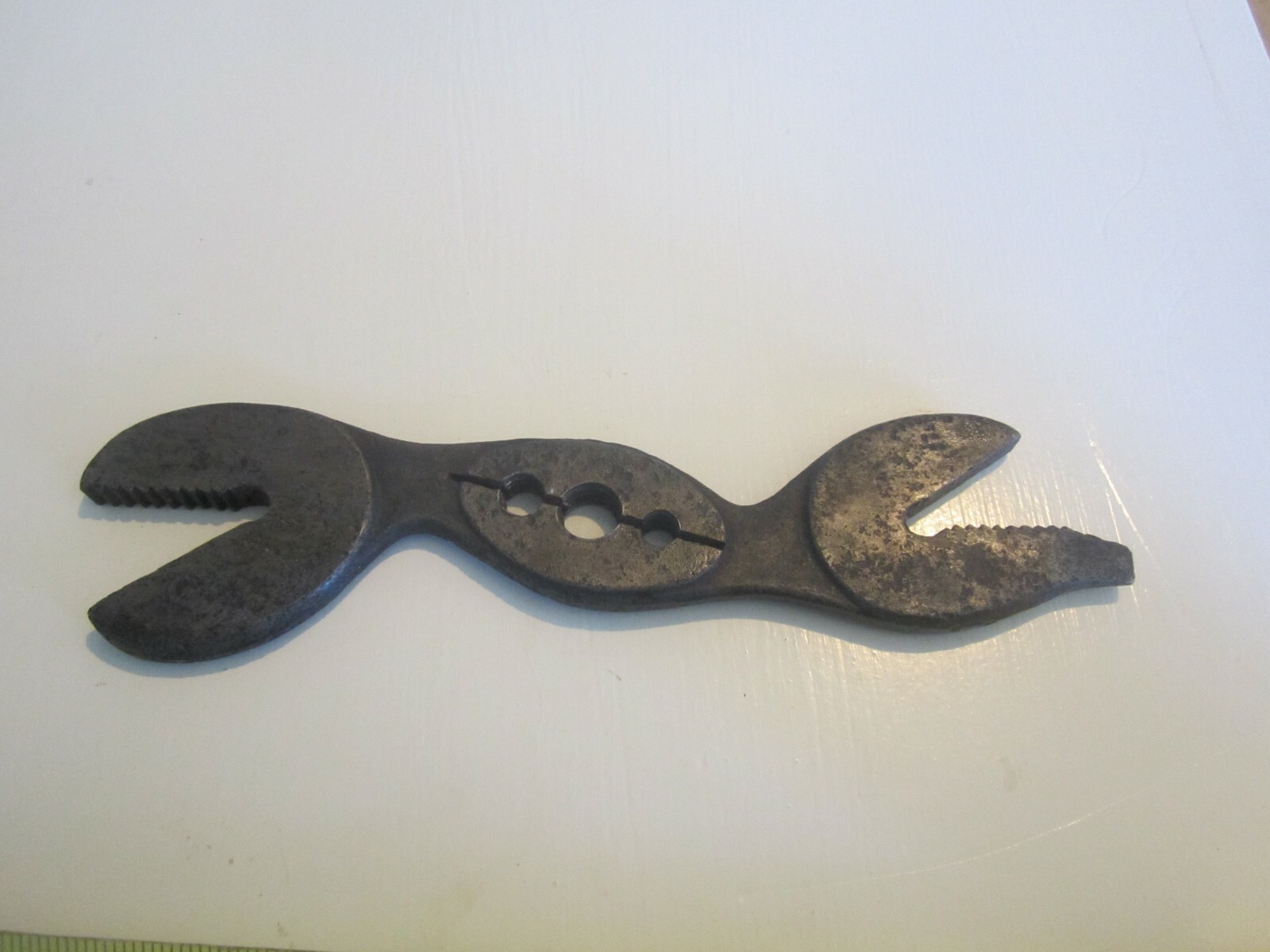 WRENCH -THE HAWKEYE WRENCH Co. Vintage Double Ended Alligator Wrench, USA