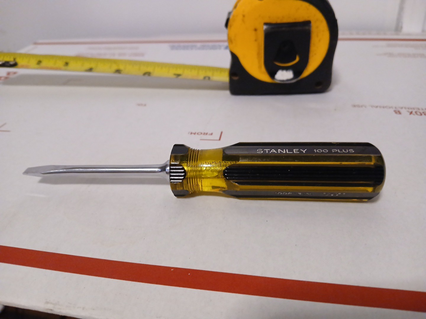 Vintage NOS Stanley 100 plus 3/16” tip x 3” screwdriver 1006-3in (66-163) USA D
