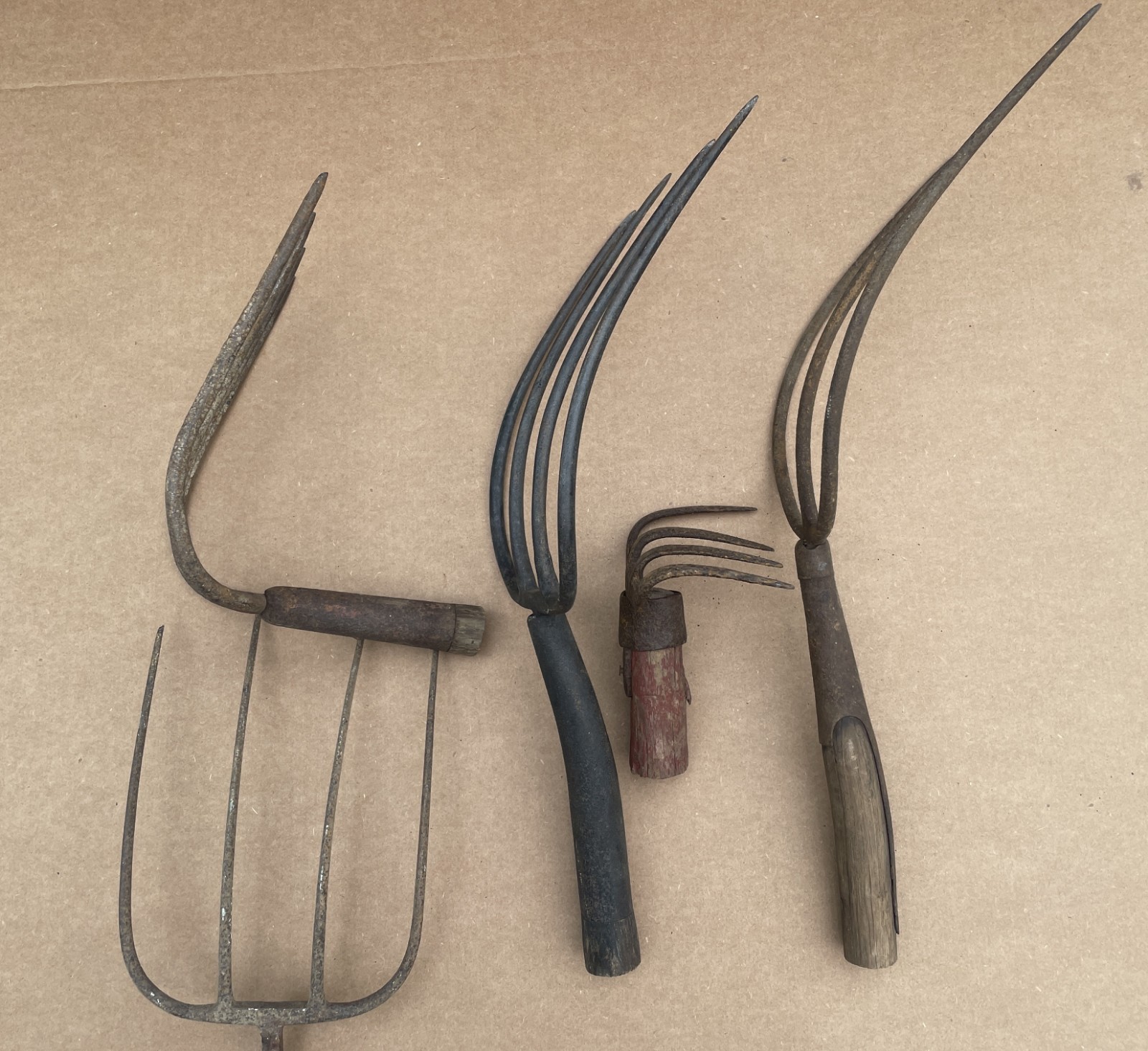 Lot of (5) Vintage Antique PITCHFORK RAKE HEADS Forks Primitive Barn Tools