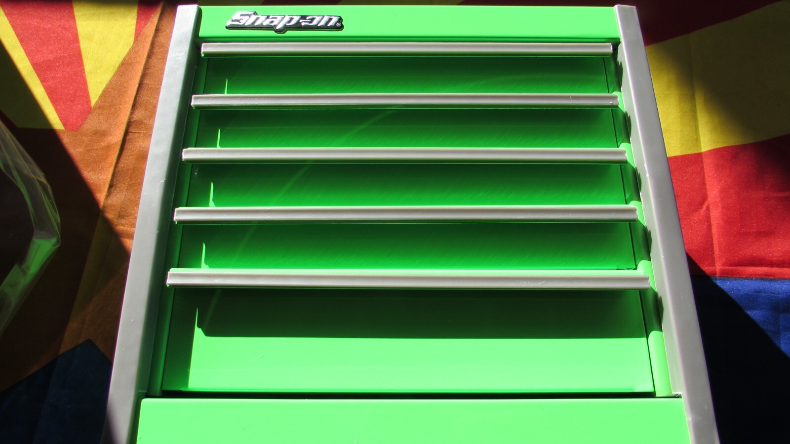 VERY COOL SNAP-ON TOOLS EXTREME GREEN MICRO TOP CHEST & ROLL CAB SET