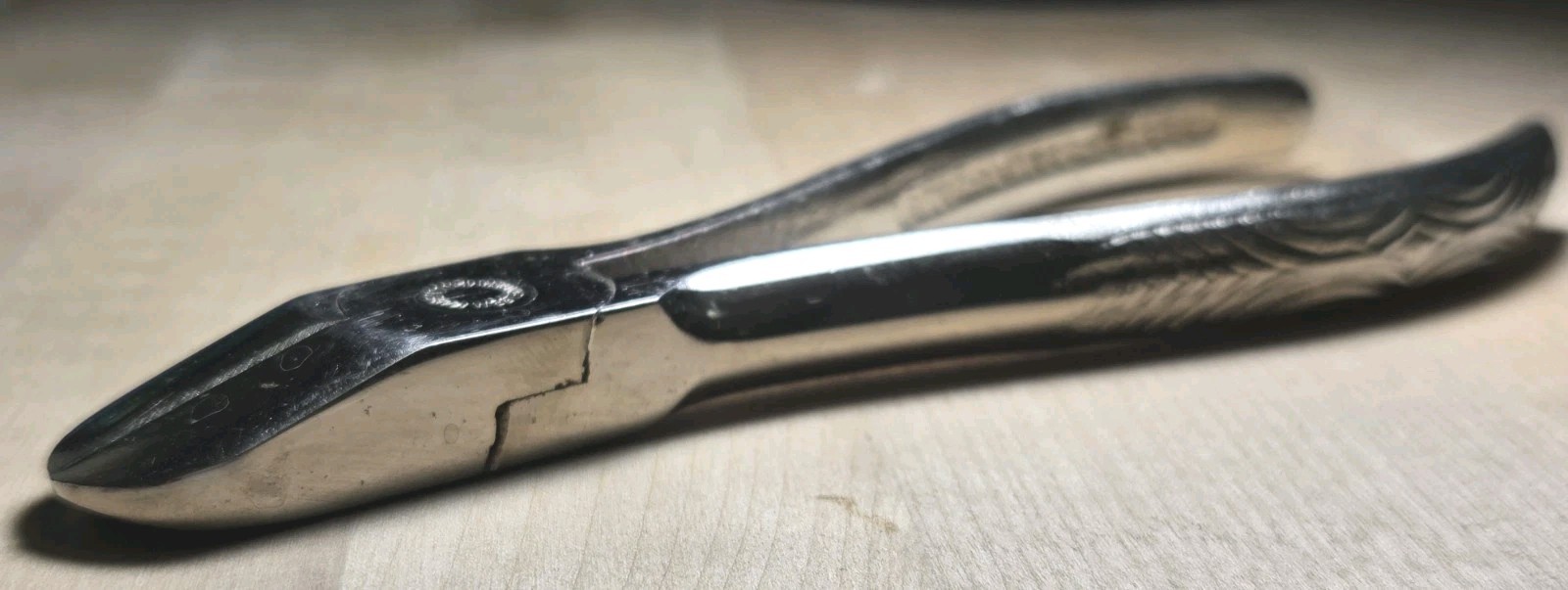 Vintage West Germany Diagonal Cutting Pliers 5 3/4″ Diamond Leaf Pattern