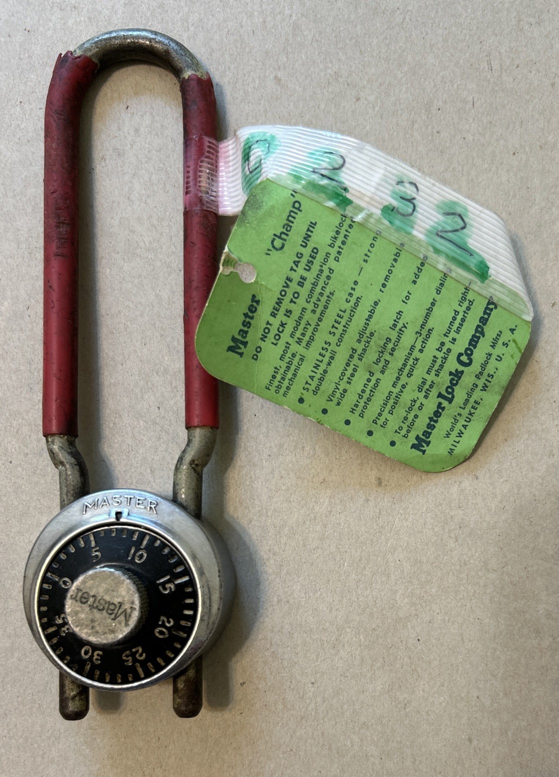 VINTAGE Master Lock “Champ” Combination Bike Lock No 1517 Works Great