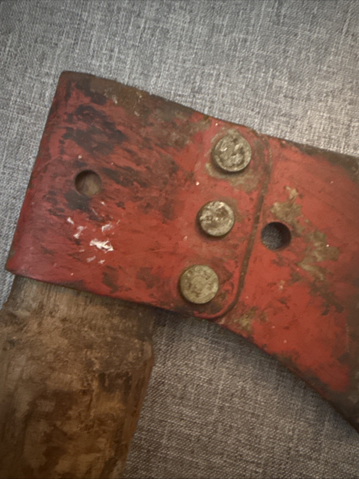 VINTAGE AMES 11-725 SPORT AXE 12″ HATCHET Single Bit USA Rivet Design