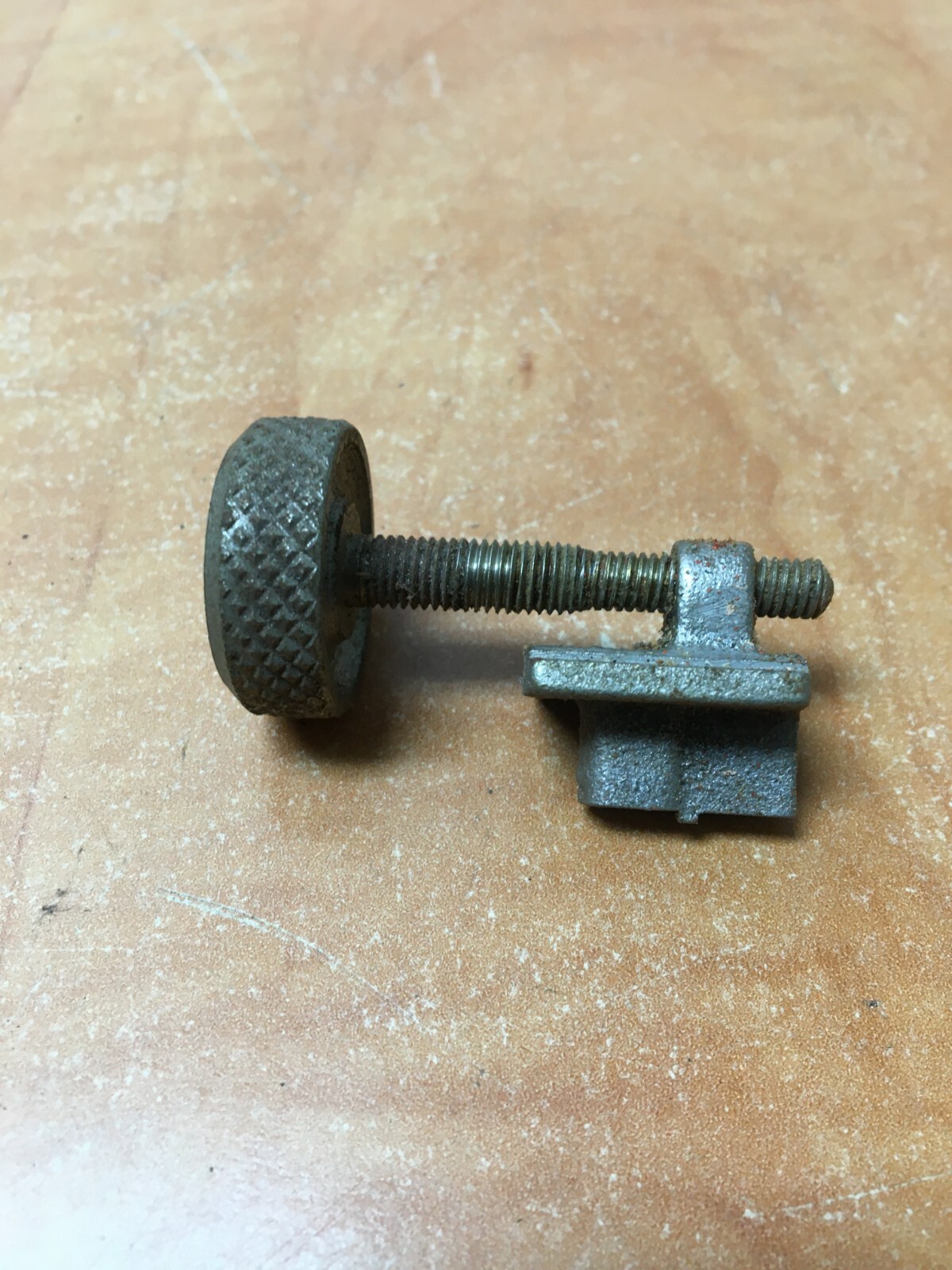 Original STANLEY Plane DEPTH ADJUSTING SCREW ASSEMBLY for No. 220