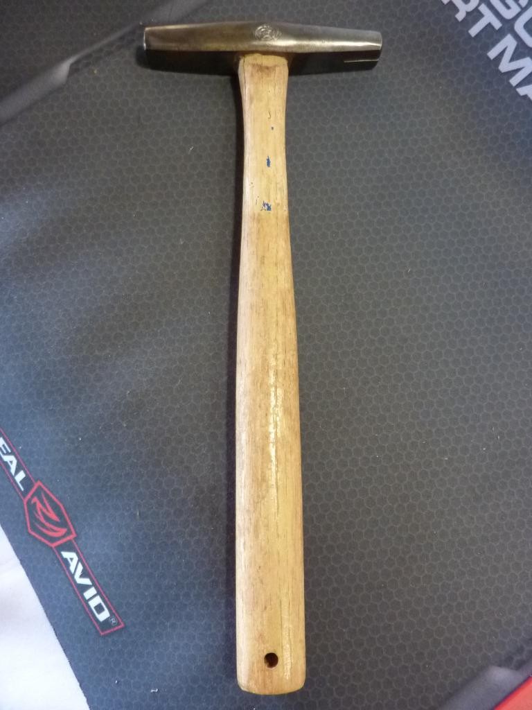 Vintage BELKNAP “BLUEGRASS” Tack Hammer – FREE SHIPPING