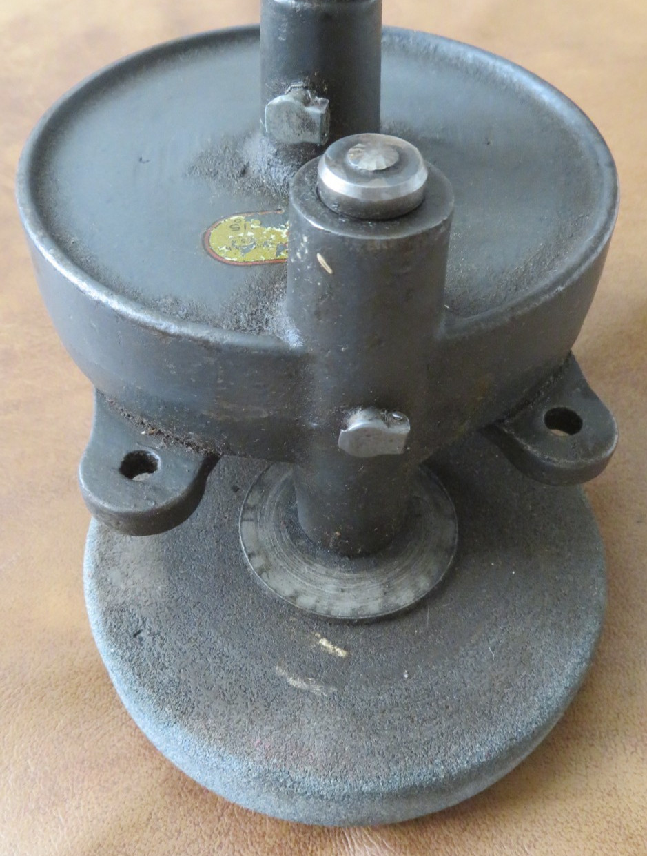 Vintage Luther No. 115 Hand Cranked ~5″ Wheel Bench Grinder Works Great!