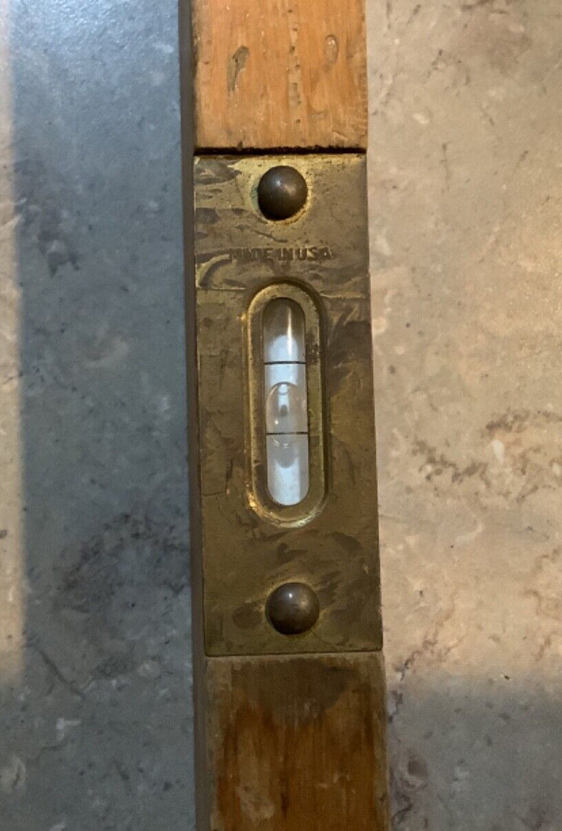 Vintage Stanley Handyman 18″ Wooden Level Model No. H1294-18”