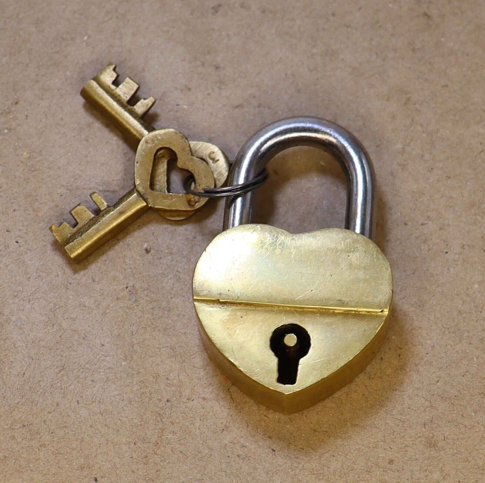 Antique Style Brass Handmade Padlock Small Heart Shape Lock Home Office Decor