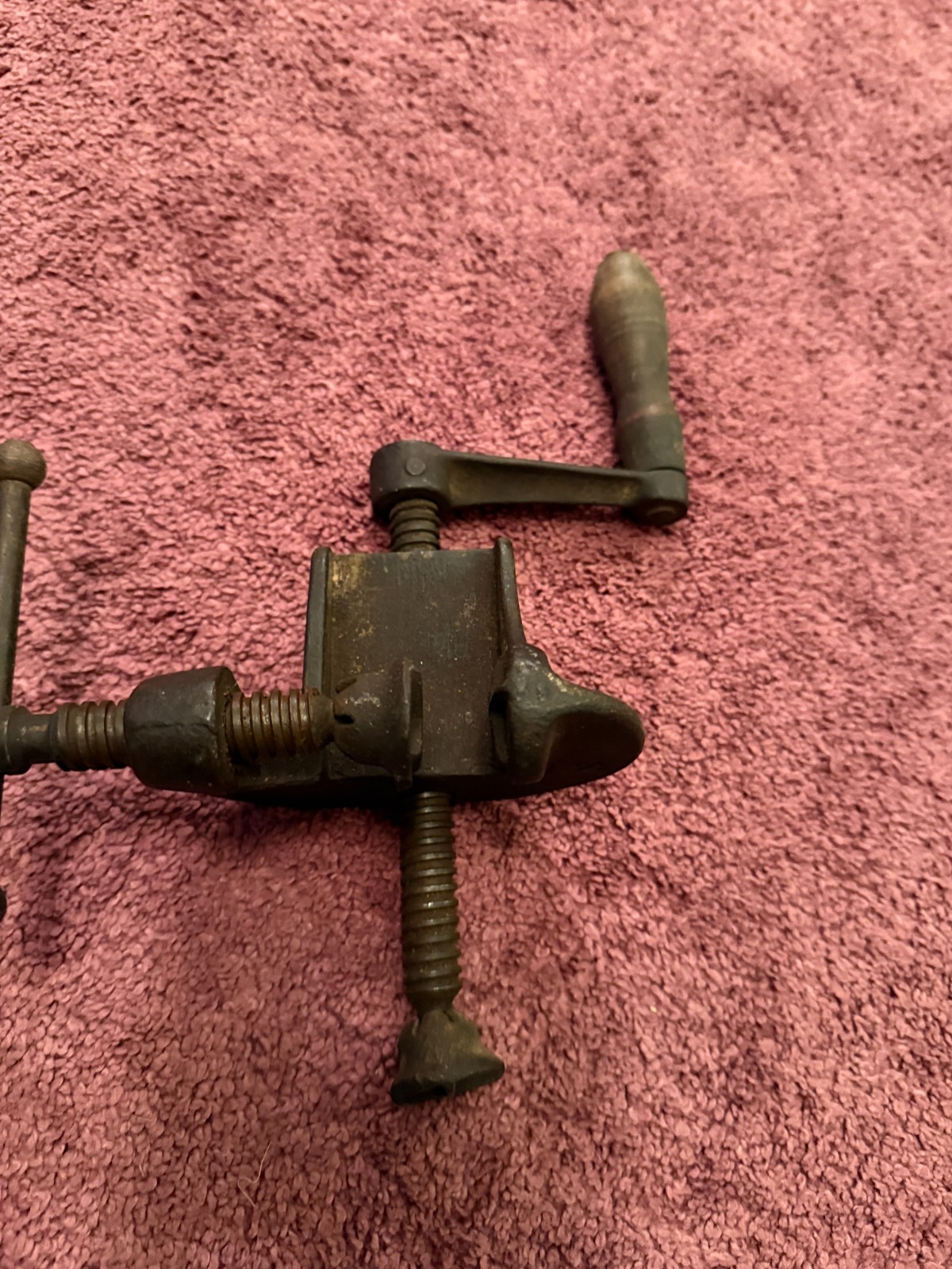 Antique bench BRACKET vise right angle wood carvers hold down vintage tool NO 1