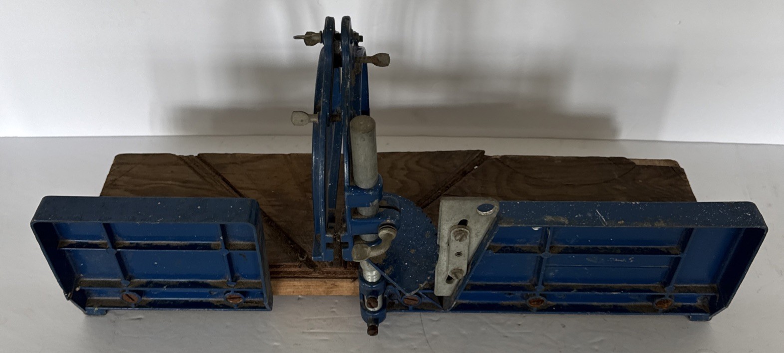 Craftsman Mitre Box Wood Cast Metal Blue No Saw 3634 Vintage Antique 18” Long