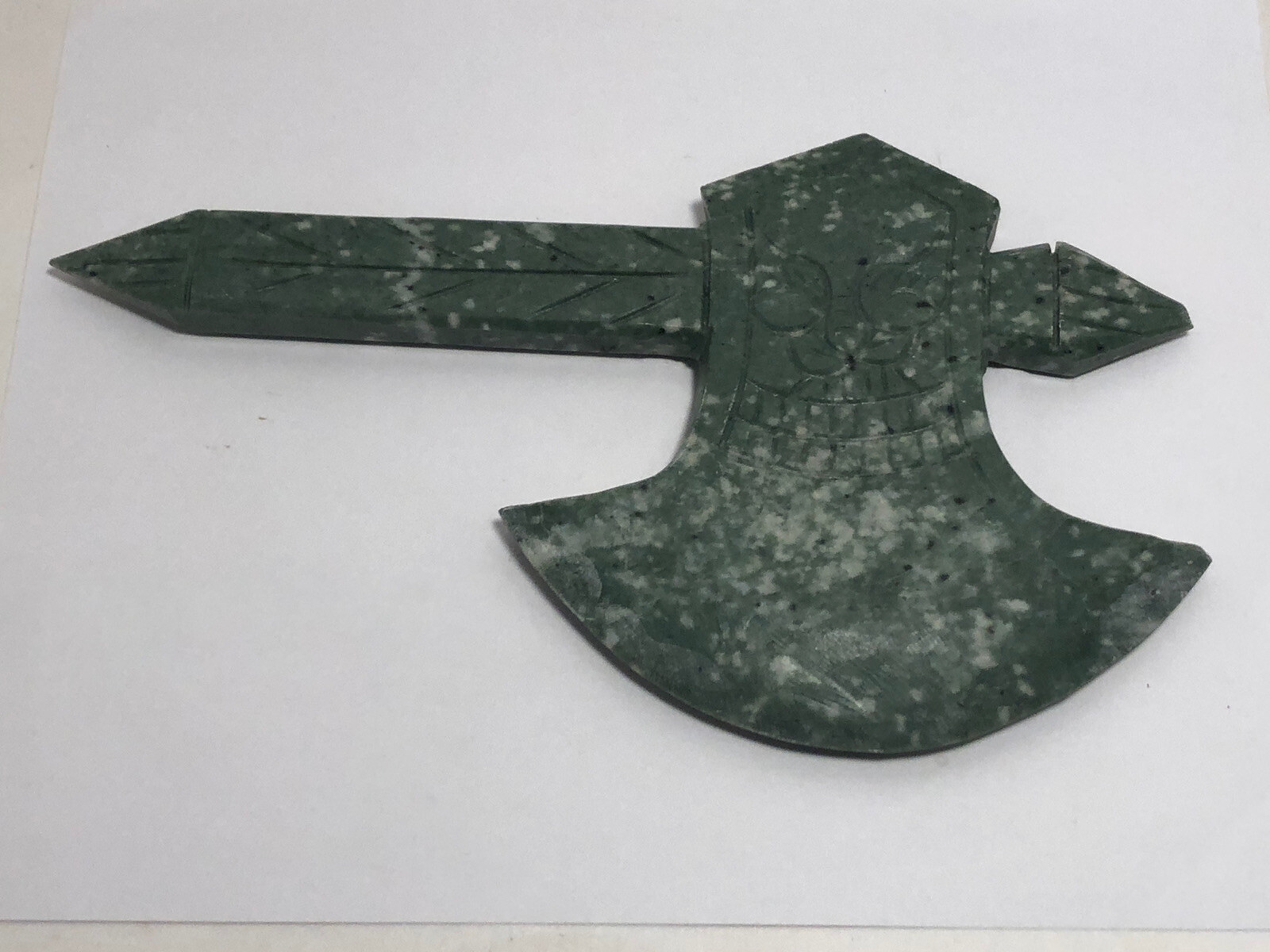 ￼Hand carved green stone hatchet ax 9×5 Novelty