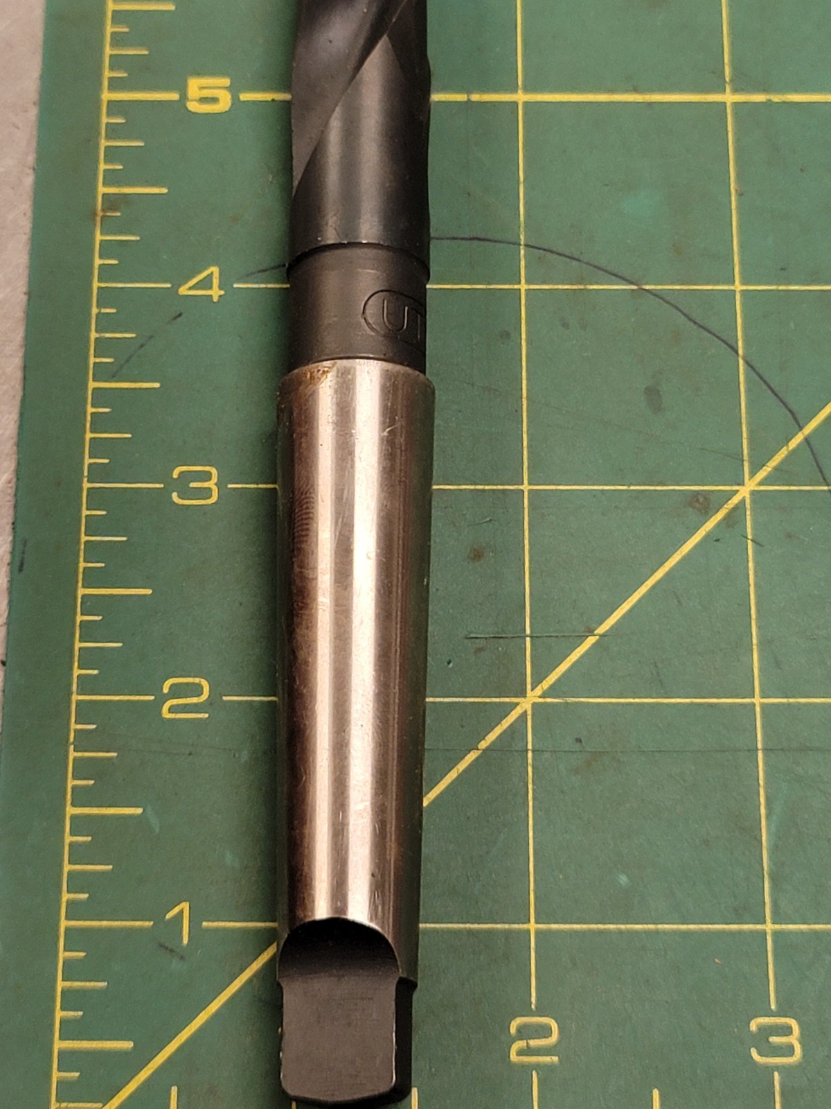 Vintage UTD Machinist LATHE MILL 21/32 HS Bore Bit End Mill USA