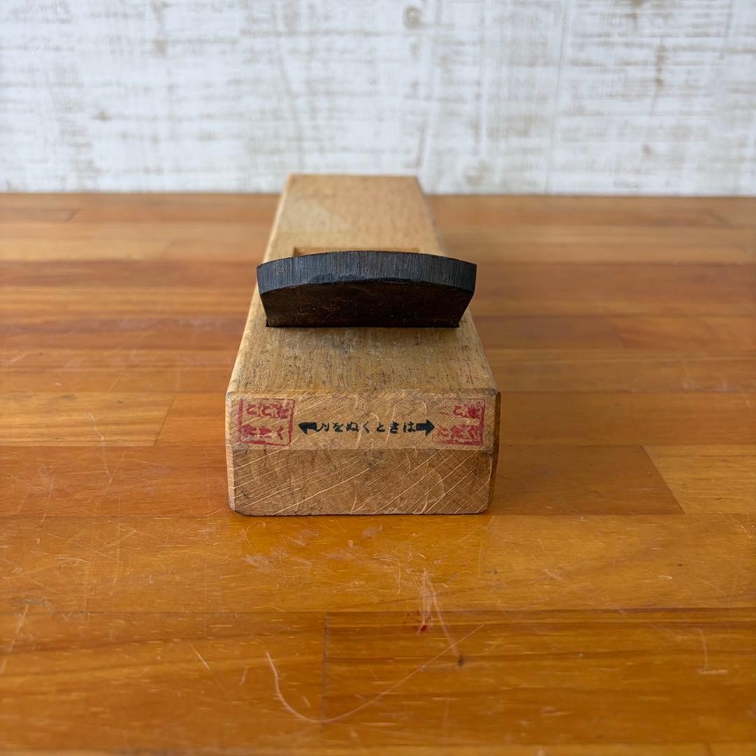 Gisuke Kanna Hand Plane Vintage Carpentry Tool Medium Size Used Authentic