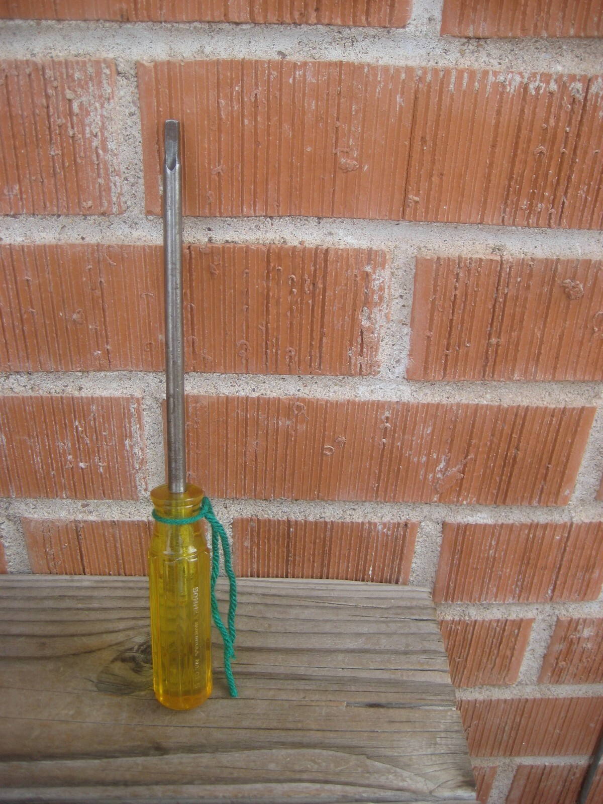 1950s Vintage 1/4″ Tip x 6″ Steel BONNEY – Alloy Clutch Head Screwdriver CL5 USA
