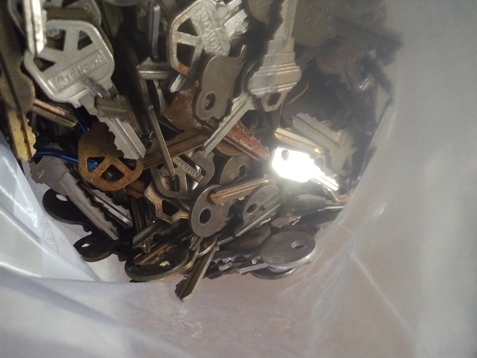 14.5 Lbs Old Keys Lot Car House Door Lock Master Crafts Vtg Antique salvage