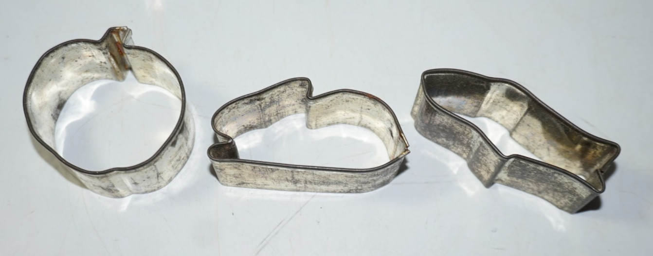 VTG Metal Holiday Cookie Cutters Set of 10 Flag Champagne Bottle Fish Turkey Axe