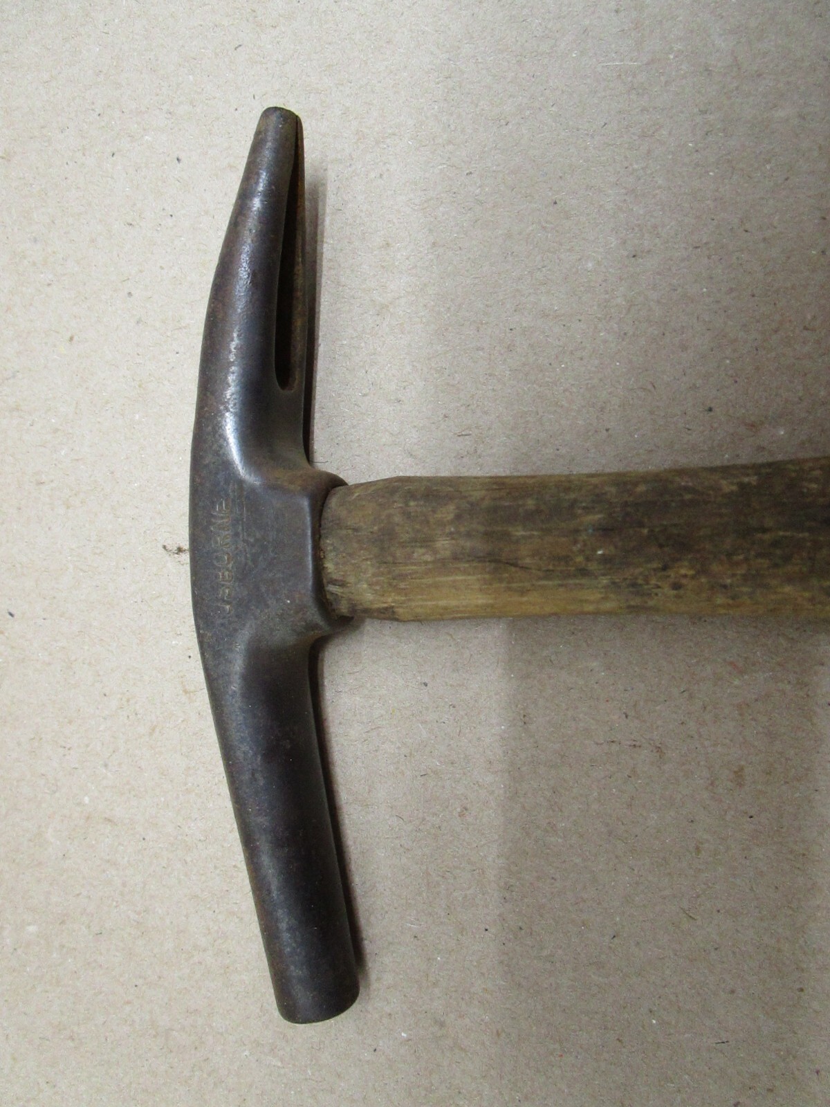 VINTAGE antique very early C.S. OSBORNE TACK HAMMER
