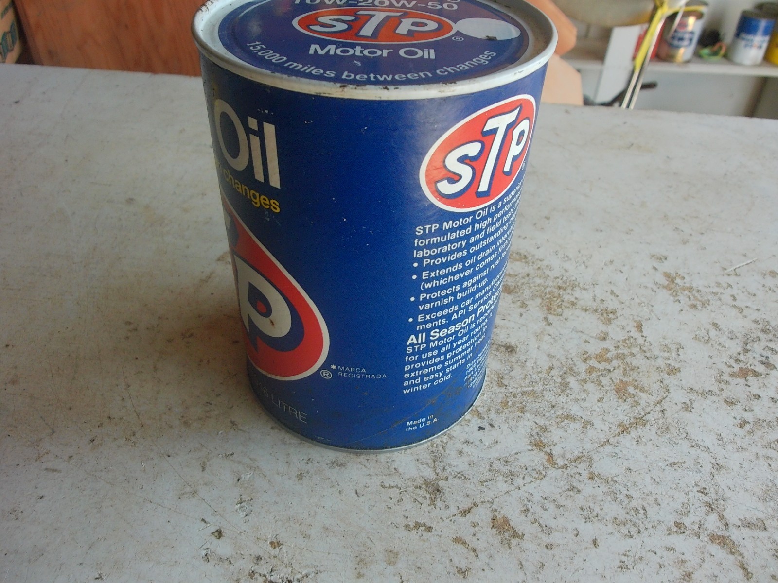 Vintage Full Quart Motor Oil Can STP Solid! Lot 26-33-B