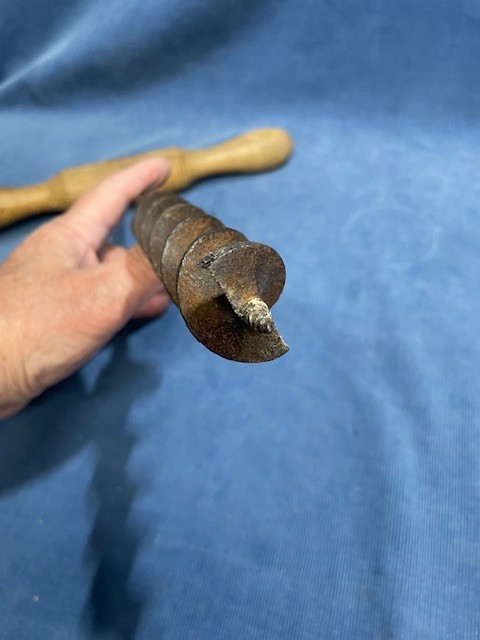 Vintage T-handle Auger – No Name- 1 1/4 inches