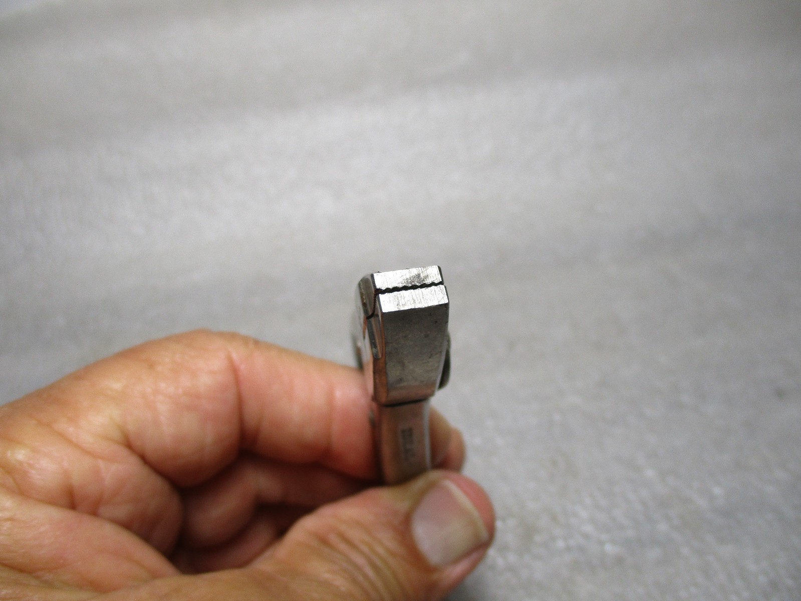 Vtg. Mini 4″ Ideal W. Schollhorn New Haven Pliers Cutters Diamond Grip Handle
