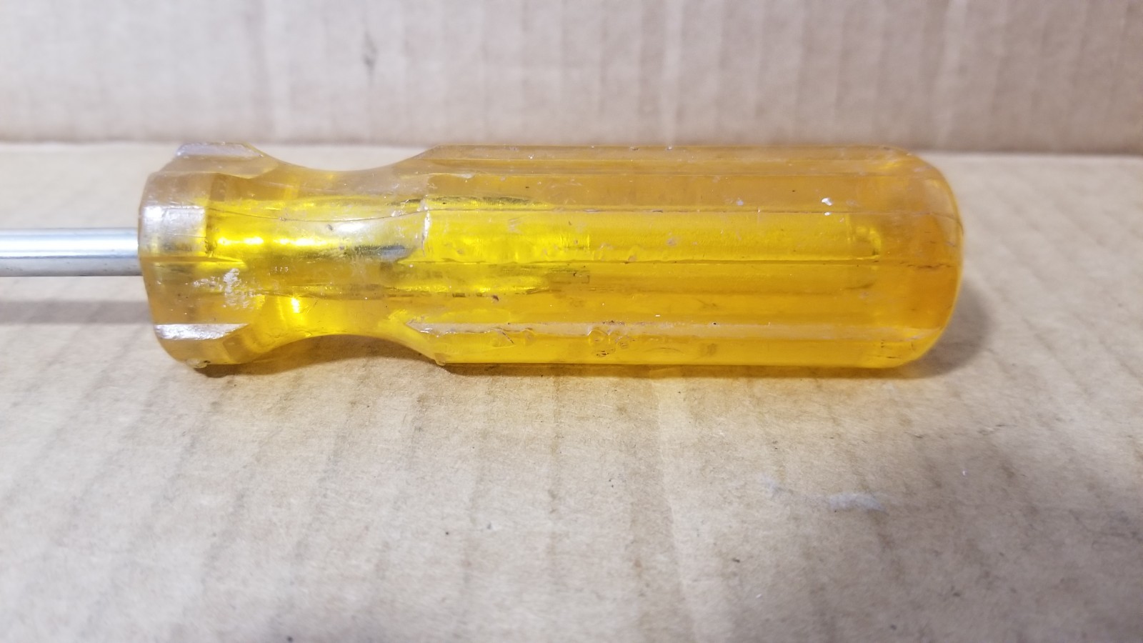 Vintage Yellow Handle Phillips Screwdriver Good cond