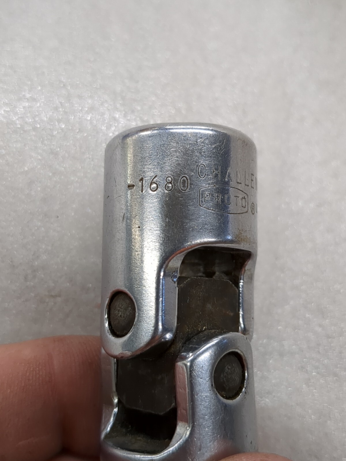 Challenger by Proto USA 1/2″ Swivel Universal Joint 1680
