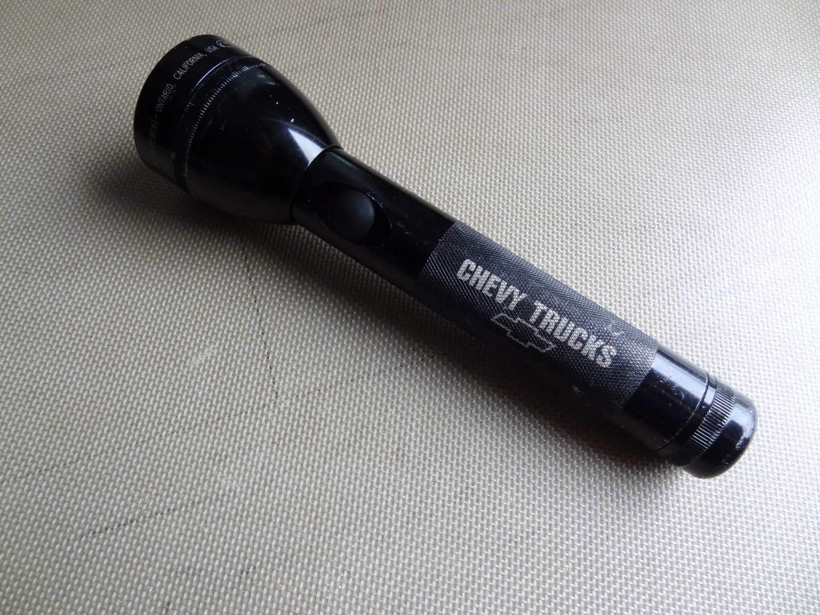 Vintage Mag-lite 2C 9″ Black Aluminum Flashlight – Made in USA -23002428