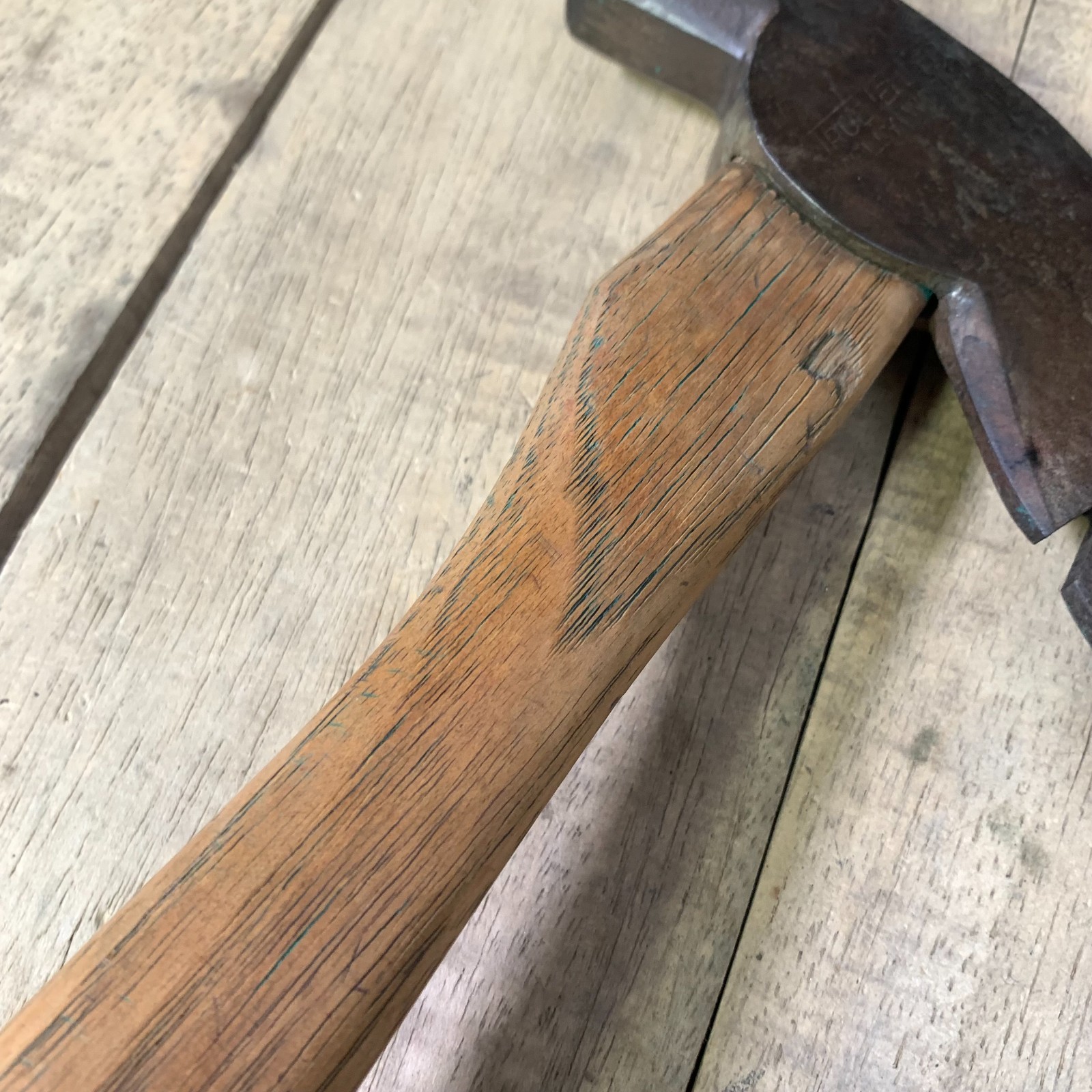 Vintage KELLY WORKS Hand Made Carpenter’s Hammer Hatchet Axe True Temper
