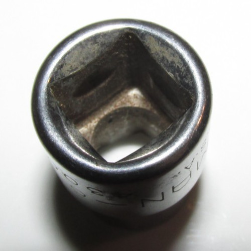 T #20 – Craftsman USA 3/8″, 6 PT., 3/8″ Drive Shallow Chrome Socket G 43001