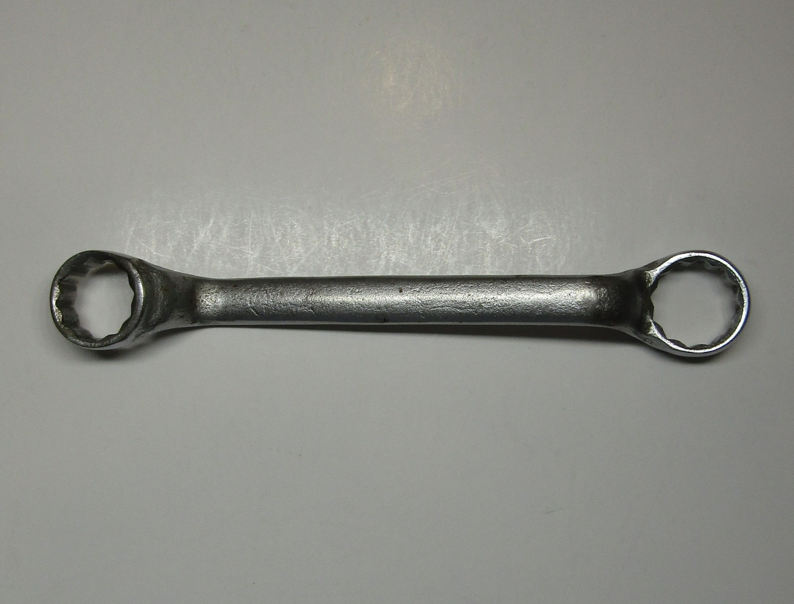 Vintage 1936 *Blackhawk* 5/8″ X 11/16″ Short Offset Box End Wrench 15614 – USA