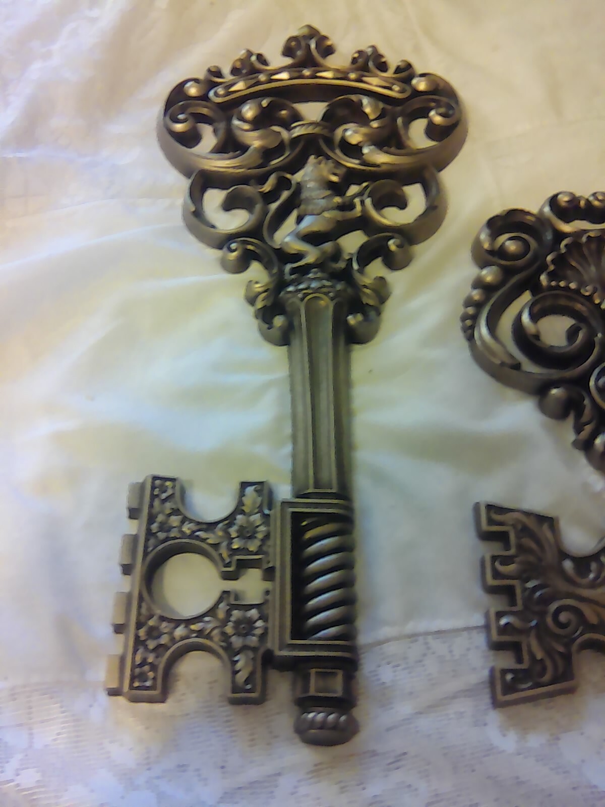 Set Of 2 Medieval Syroco 1970’S Skeleton Keys