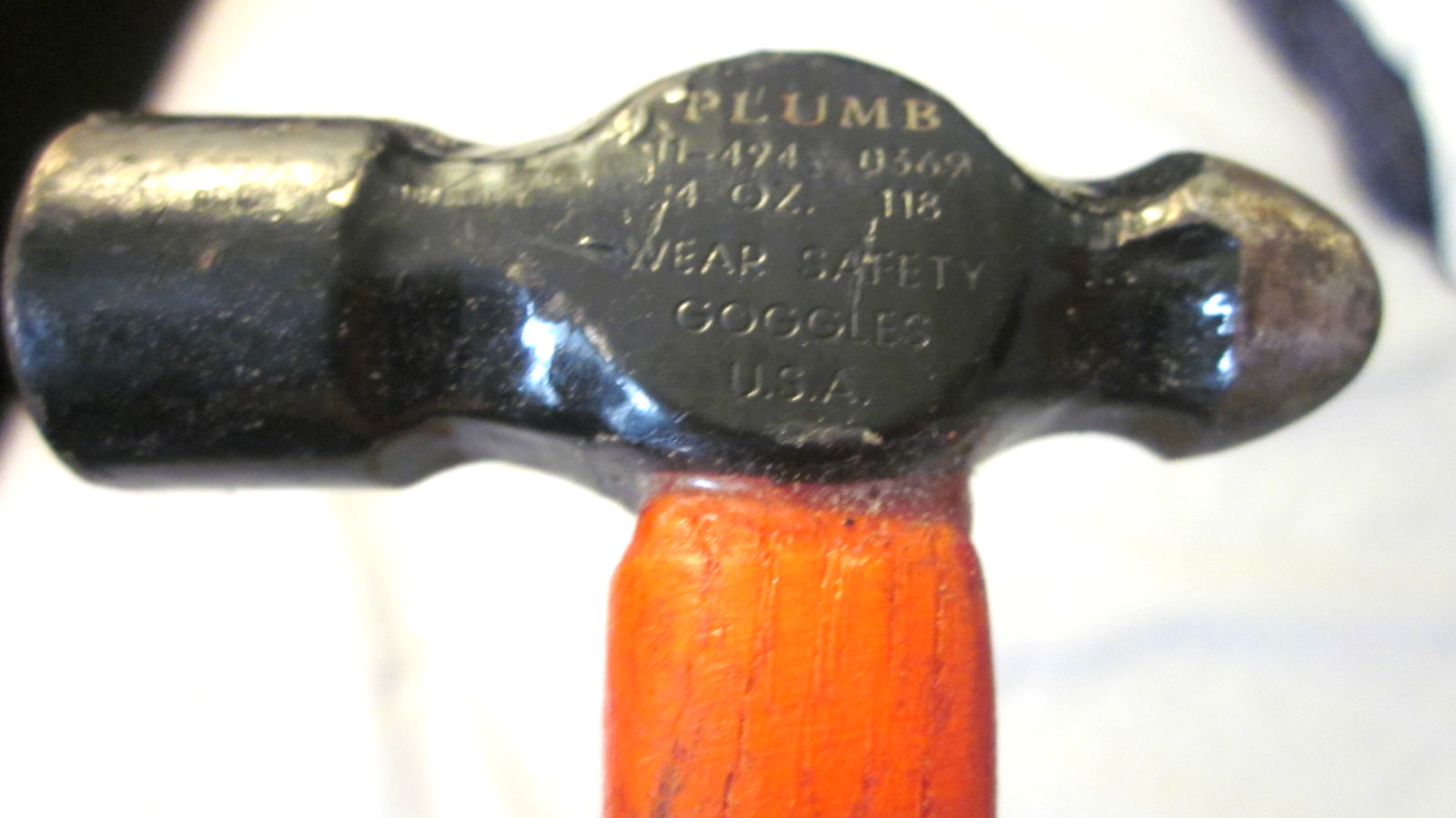 Vintage/New 4 oz PLUMB 11-494 / 0369 USA Ball Pein Hammer Permabond Handle