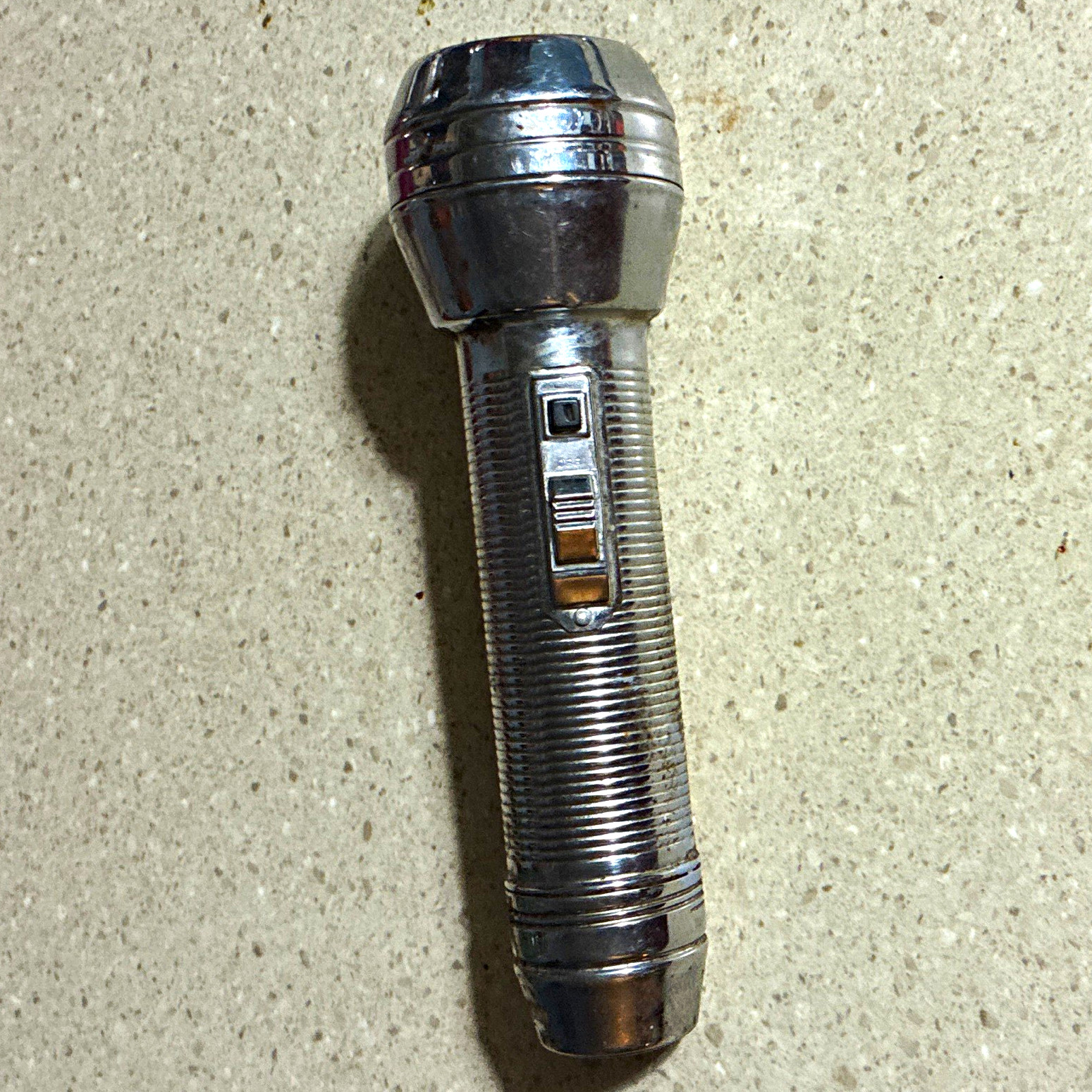 Harley-Davidson Vintage Chrome Metal Flashlight Silver “Motor Cycles”
