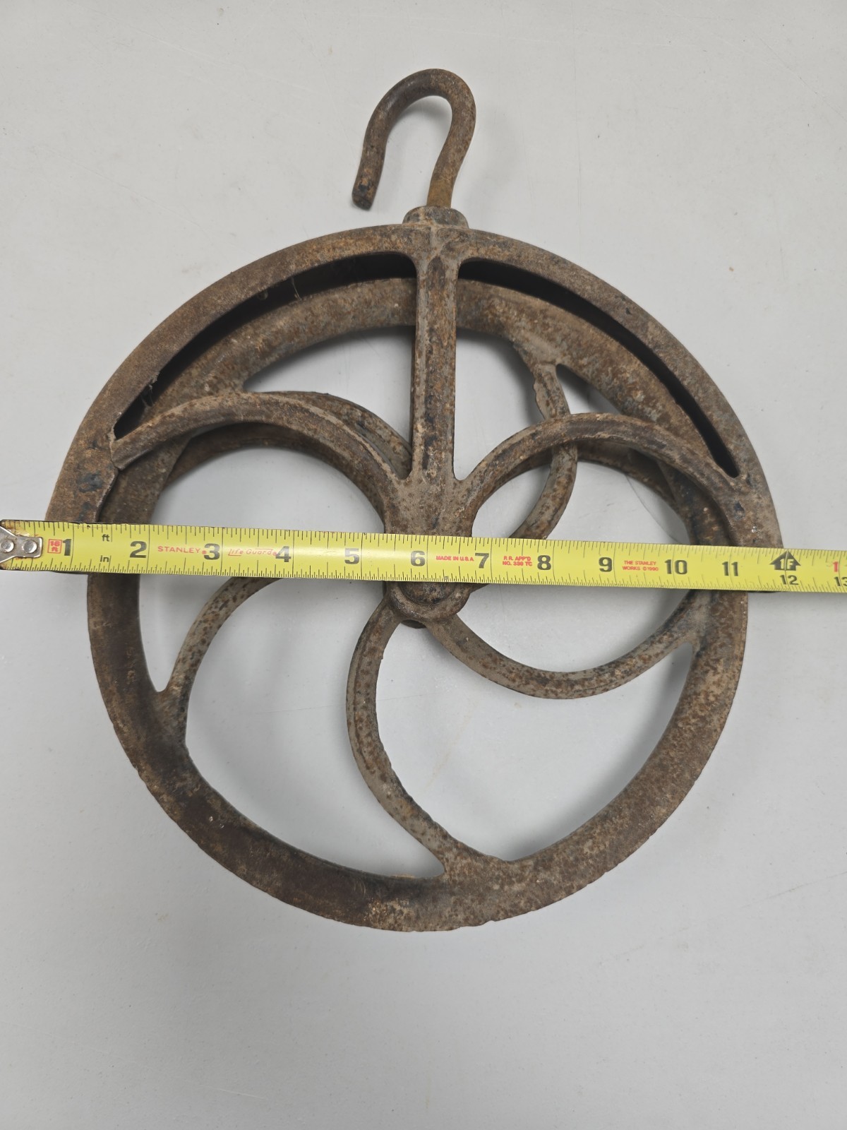 Cast Iron 12″ Whell Pulley Antique Farm Steampunk Industrial Collectible