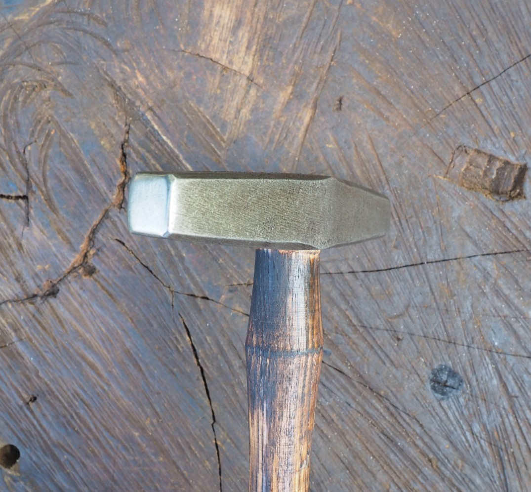 ODD 2.7LB SQUARE FACE “BOILER MAKER” RIVET PEIN HAMMER BLACKSMITH ANVIL VINTAGE