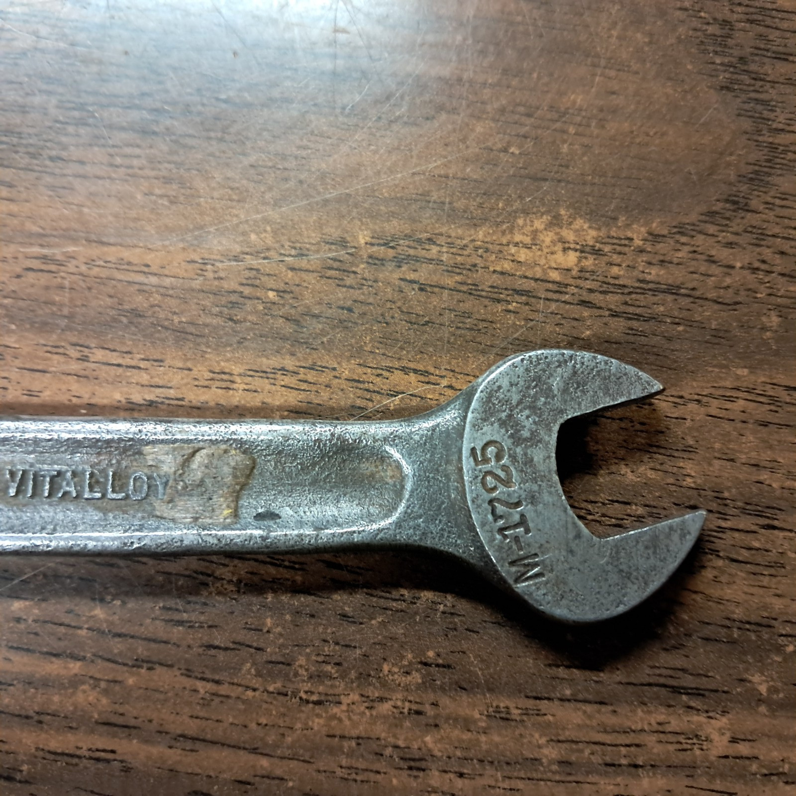 Vintage Billings Wrenches 1942 – 1945 WWII Design Only Triangle B Logo Panel
