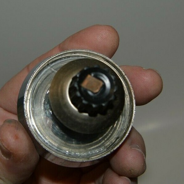 Vintage Eveready CAPTAIN Steel Silver Tone Metal Small Working Flashlight MINTY