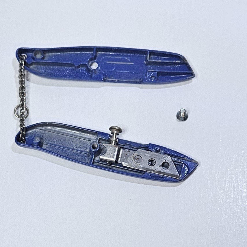Vtg Great Neck Box Cutter Keychain Knife Made In USA Blue Metal