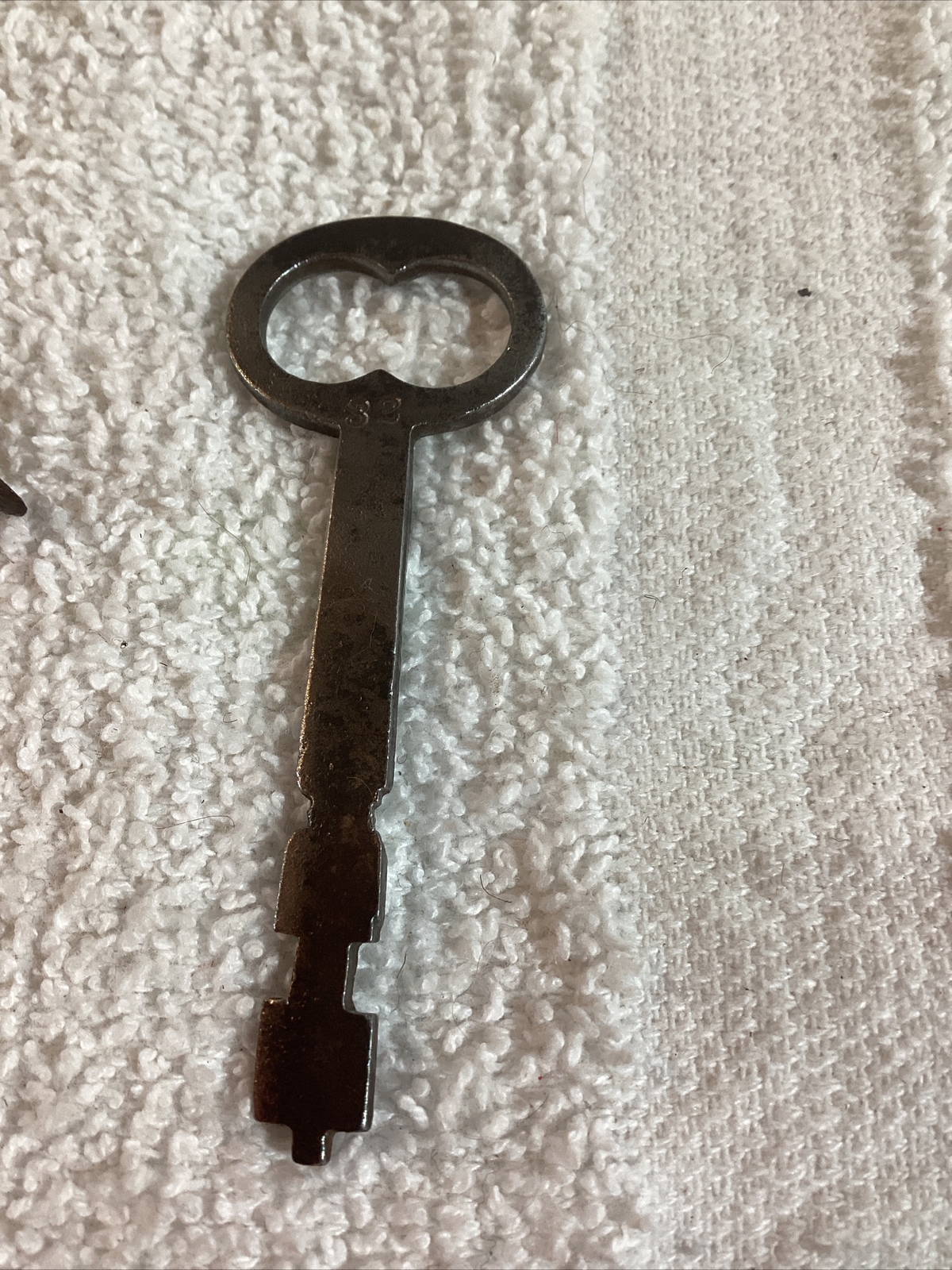 Lot of 2 Vintage Antique Steel Skeleton Key Russel & Erwin Open Bow