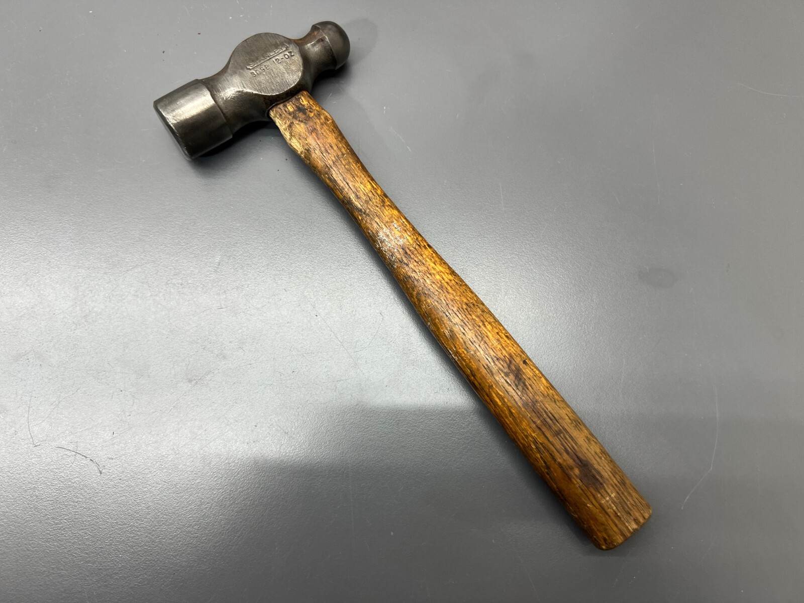 (H1) VINTAGE STANLEY 309B 12OZ. SHORT MACHINIST GUNSMITH BALL PEEN HAMMER – USA