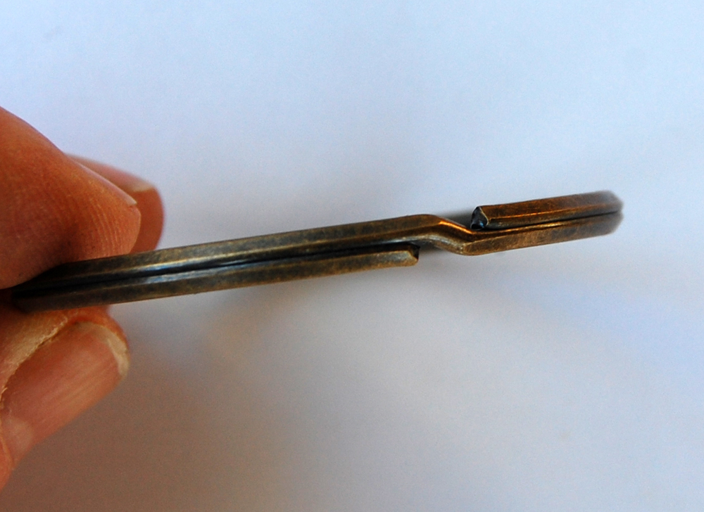 METAL KEY RING COIL FINISHED STEEL 1 1/8 inches diameter.STRONG
