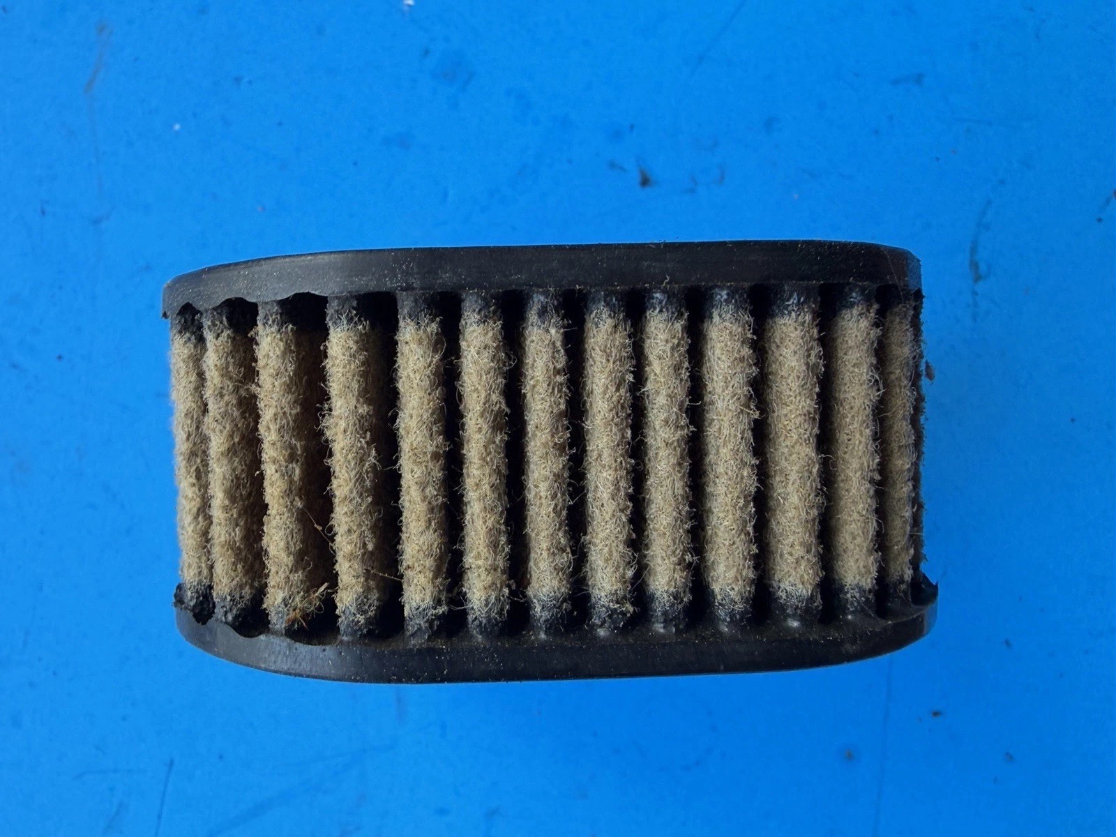 Husqvarna 272xp 268 Chainsaw Air Filter And Fastener Clamp Used Bin 32