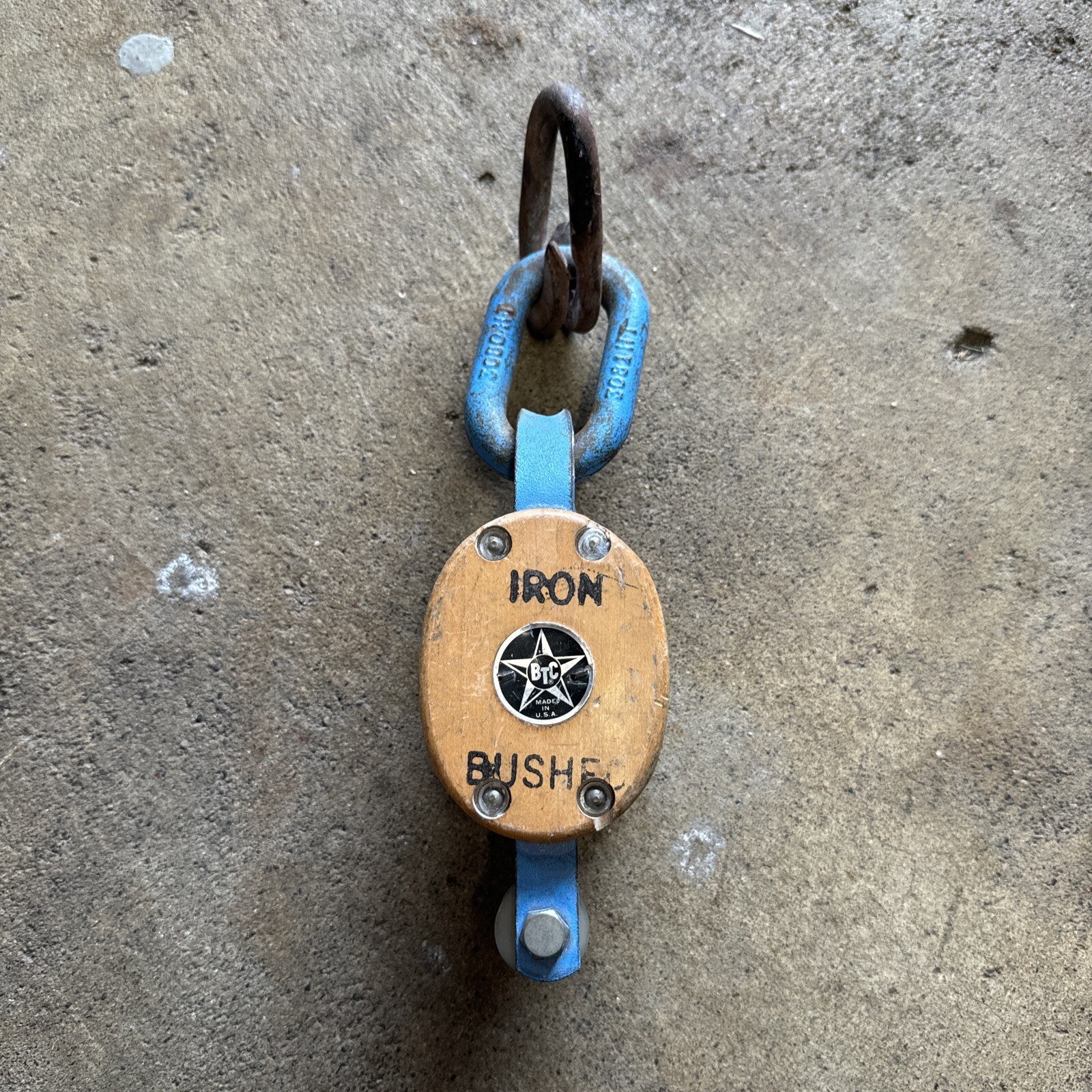Vintage BTC Iron Bushed Wood Pulley Used 3.25” Made In USA
