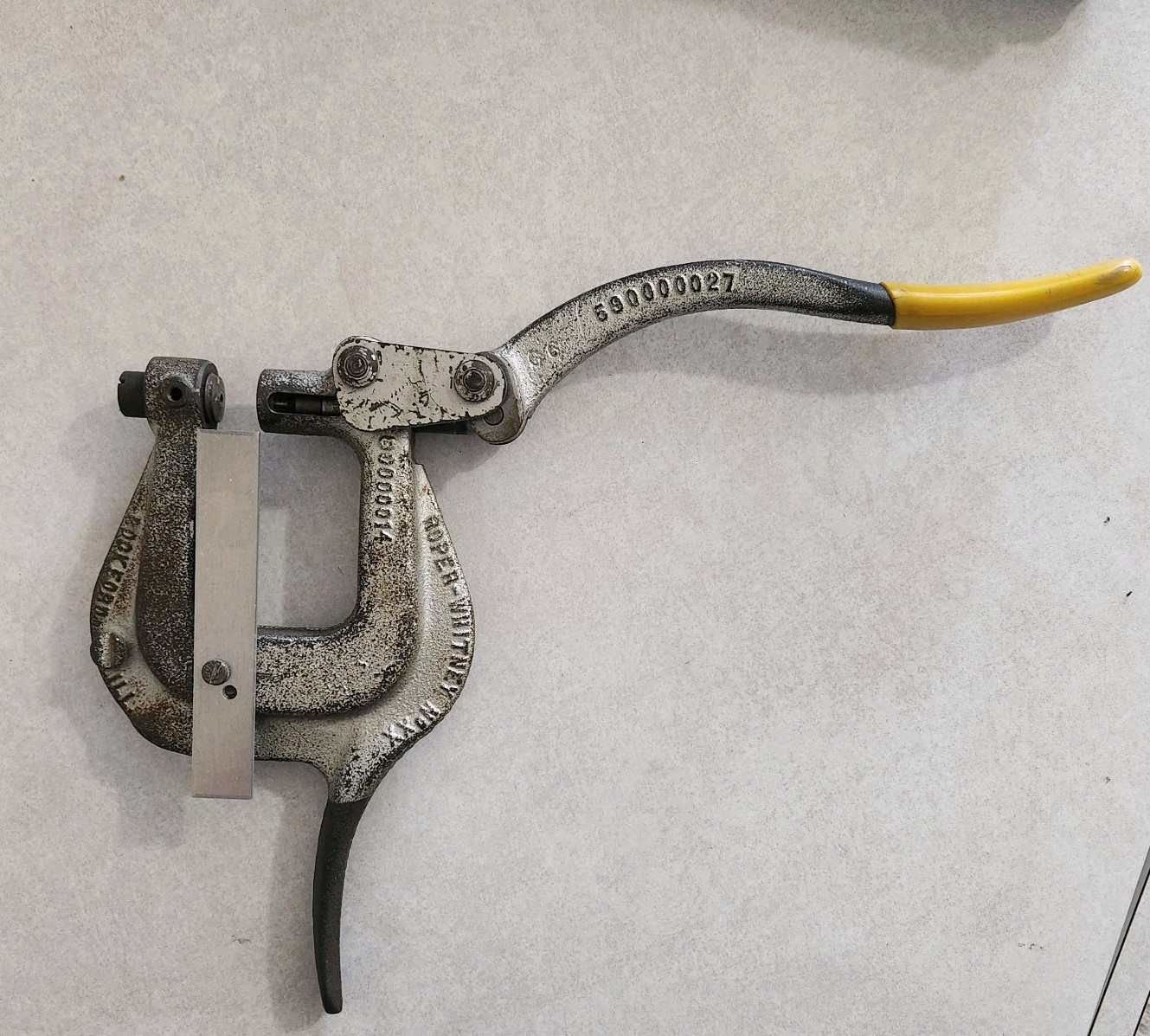 Roper Whitney No. XX Hand Punch w/ Case & Dies / Rockford, Illinois