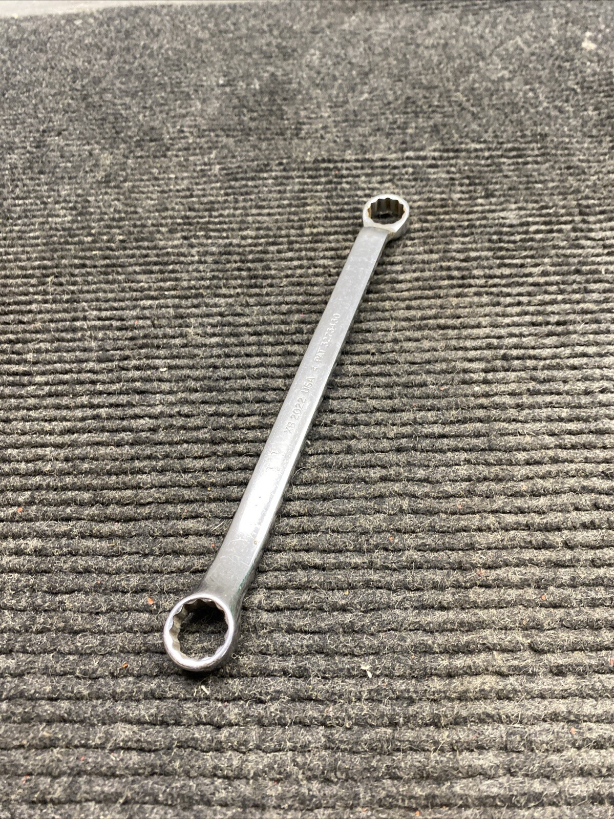 SNAP ON (5/8″ x 11/16″) Double Box Wrench,12pt , XB2022