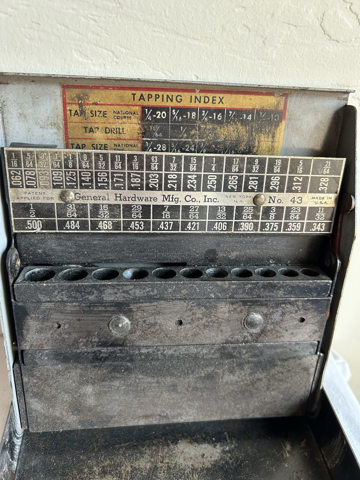 Vtg General Hardware Tapping Index Drill Steel Cast Iron Case Pat Applied For