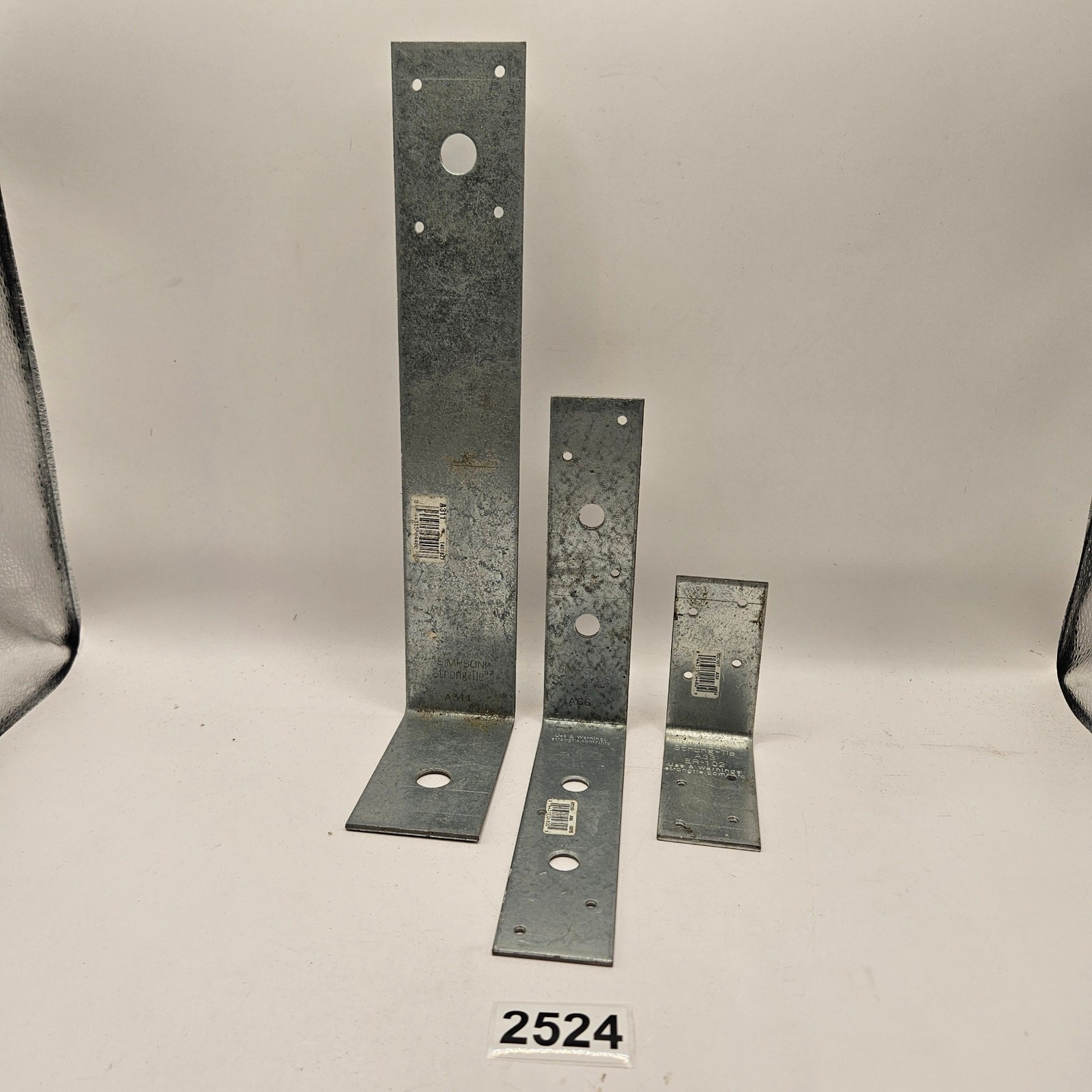 SIMPSON STRONG-TIE L-SHAPE BRACKET LOT A311 | A66 | A33 NWT GALVANIZED