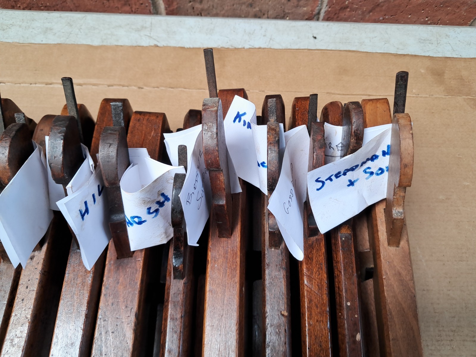 Job Lot of Mixed Makers Moulding Planes 17 in Total Mainly Good Condition 4 Age