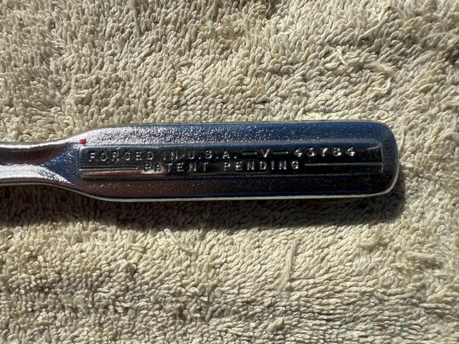 VINTAGE CRAFTSMAN 3/8 INCH DRIVE RATCHET NO. 43784 -V- PATENT PENDING