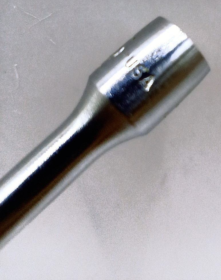 Snap-On Professional 3/8 Inch Drive 11-Inch Wobble Plus Design Collectable